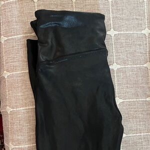 SPANX Classic Black Leggings